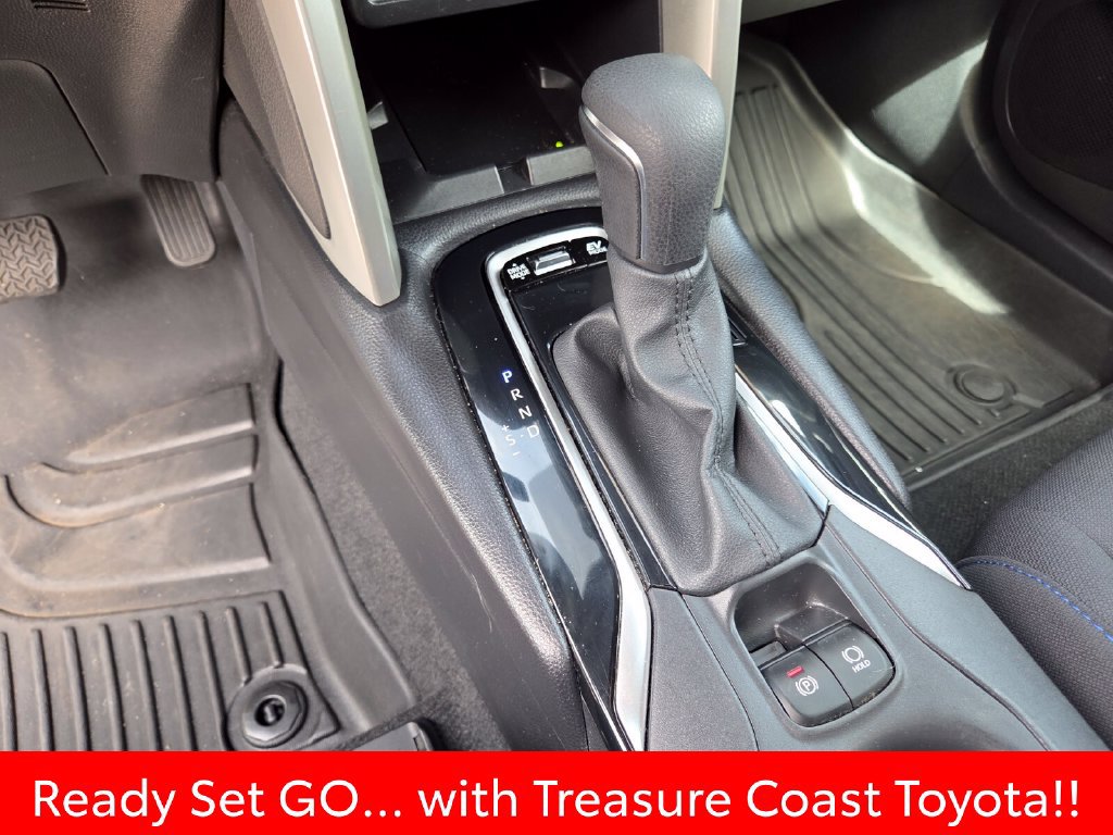Certified 2024 Toyota Corolla Cross AWD Hybrid image 29