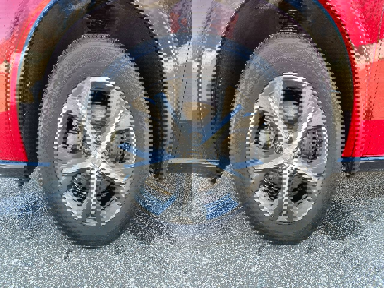 Used 2024 Honda HR-V EX-L image 11