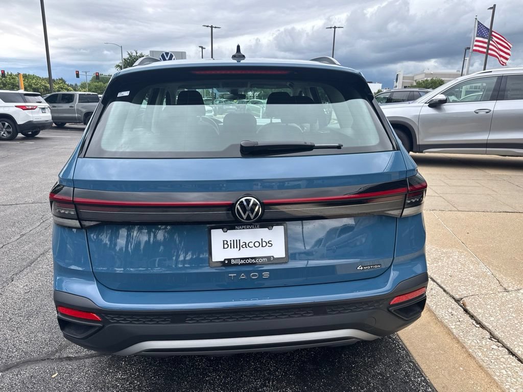 Used 2025 Volkswagen Taos S AWD/4WD image 5