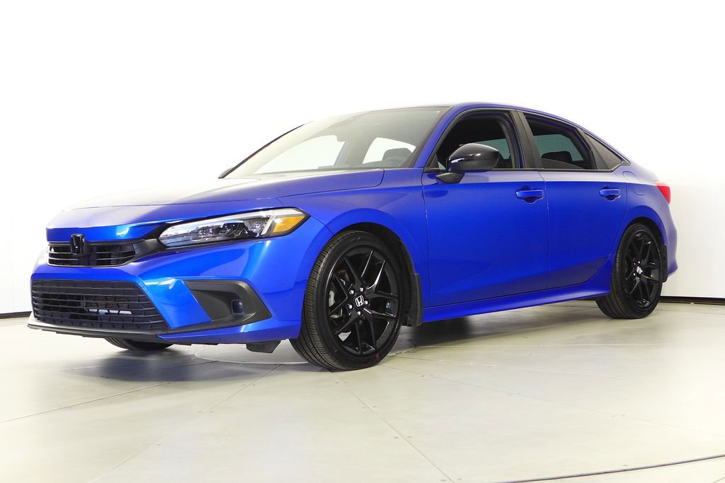 Used 2022 Honda Civic Sport image 2