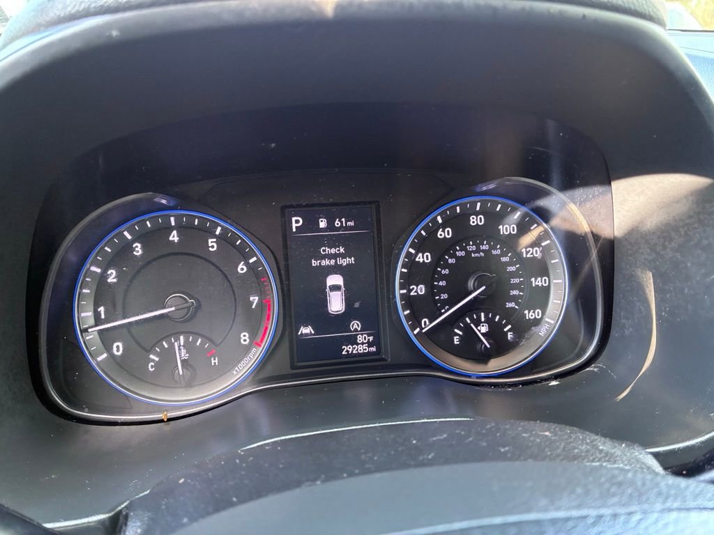 Used 2023 Hyundai Kona SEL AWD/4WD image 30