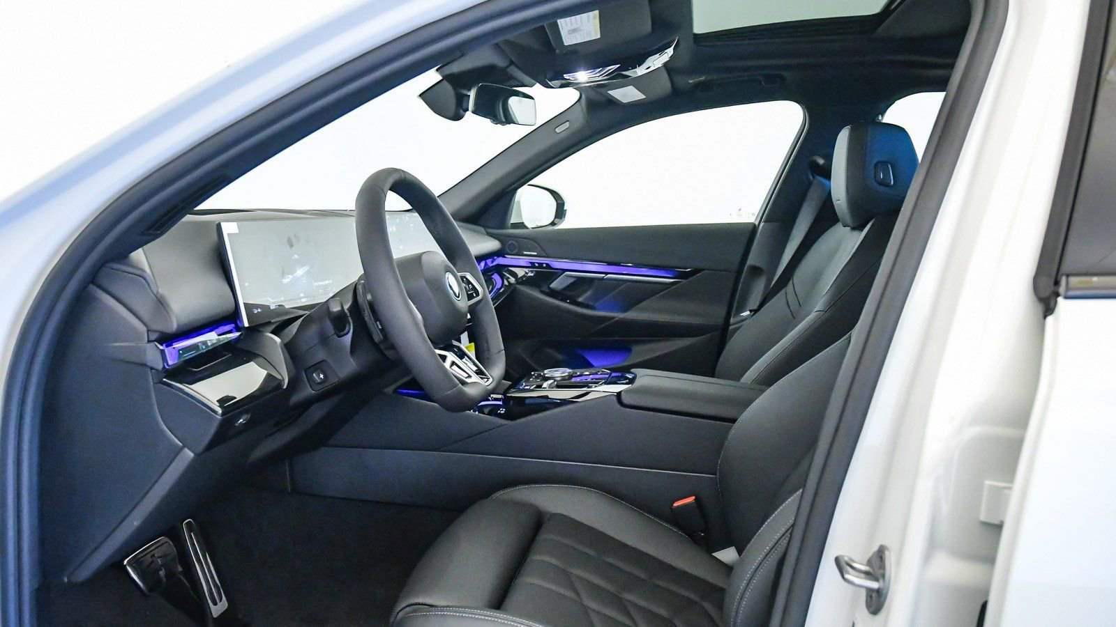 New 2026 BMW i5 eDrive40 w/ M Sport Package RWD image 18
