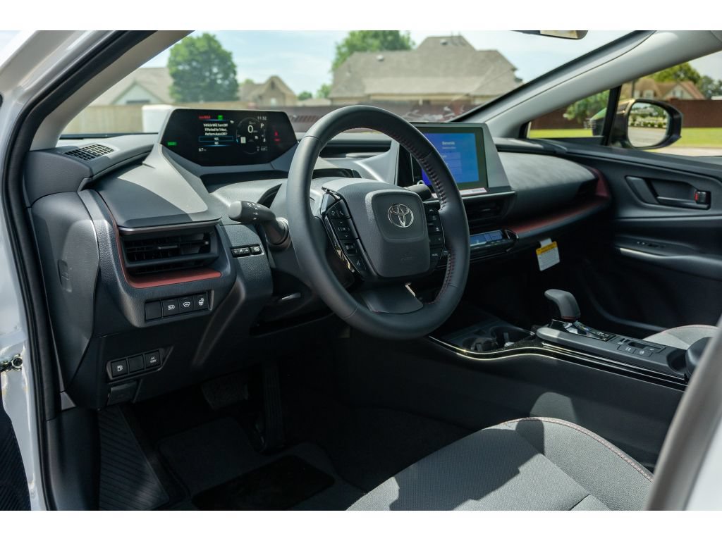 New 2026 Toyota Prius Plug-In Hybrid FWD image 10