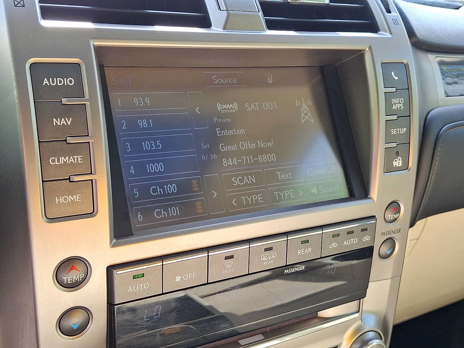 Used 2020 Lexus GX 460 Premium w/ Premium Package AWD/4WD image 18