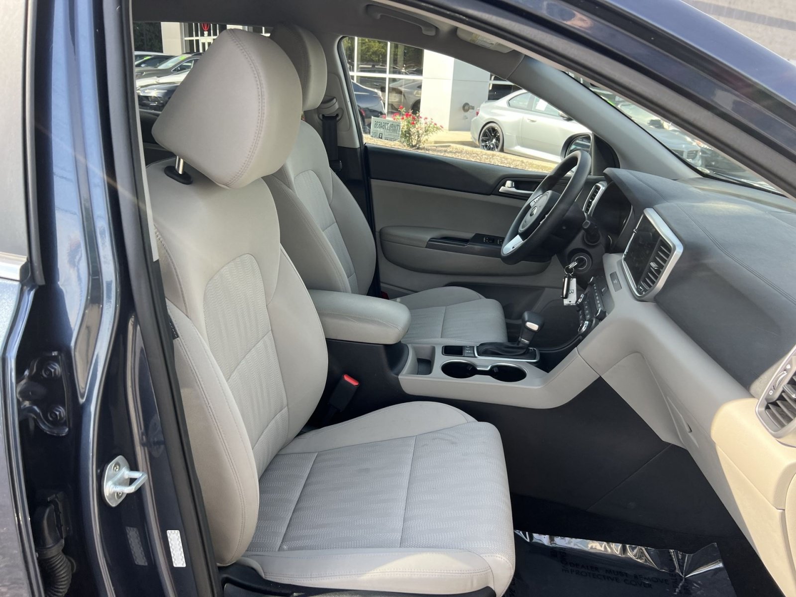 Used 2020 Kia Sportage LX AWD/4WD image 24