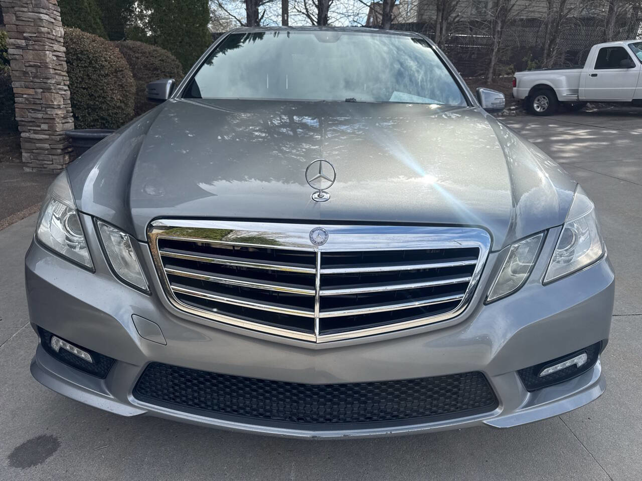 Used 2011 Mercedes-Benz E 350 BlueTEC Sedan image 8
