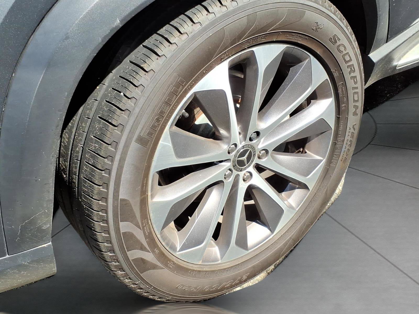 Used 2022 Mercedes-Benz GLE 350 4MATIC image 5