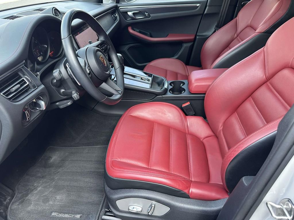 Used 2023 Porsche Macan GTS AWD/4WD image 17
