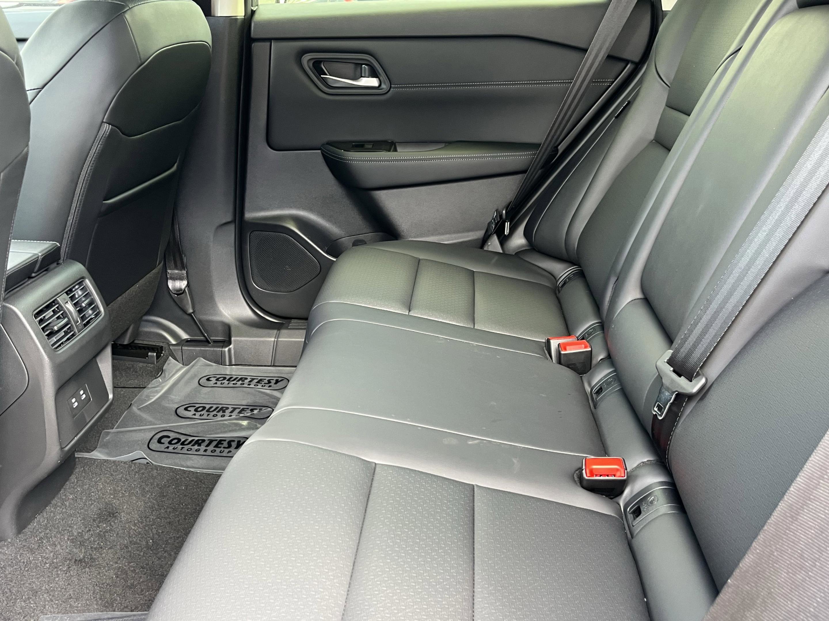 New 2026 Nissan Rogue SV FWD image 20