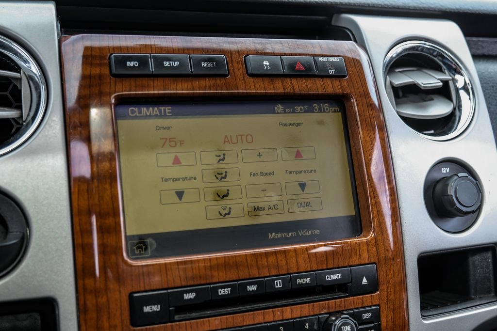 Used 2010 Ford F150 Lariat RWD image 26