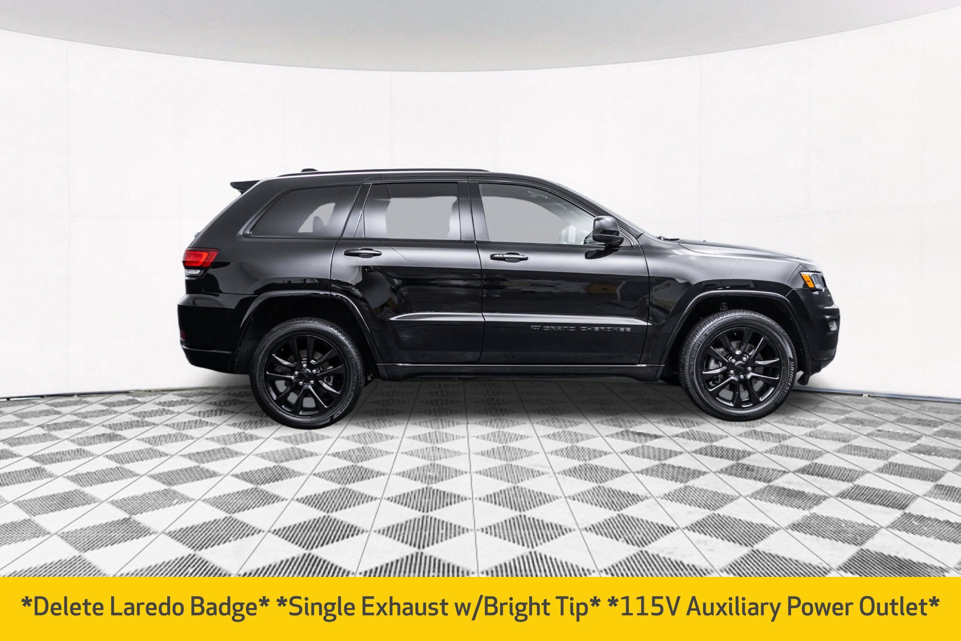 Used 2022 Jeep Grand Cherokee Laredo X AWD/4WD image 15