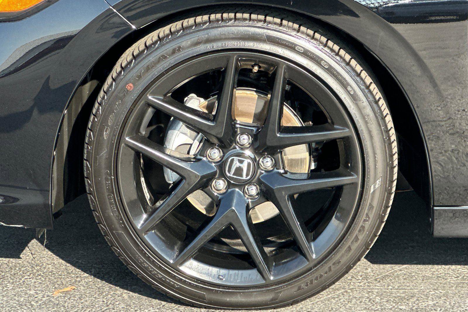 Certified 2025 Honda Civic Sport image 24