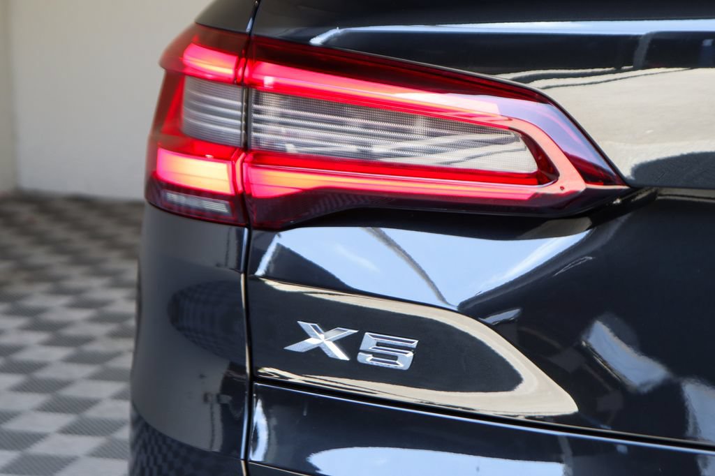 Used 2021 BMW X5 sDrive40i w/ Premium Package RWD image 55