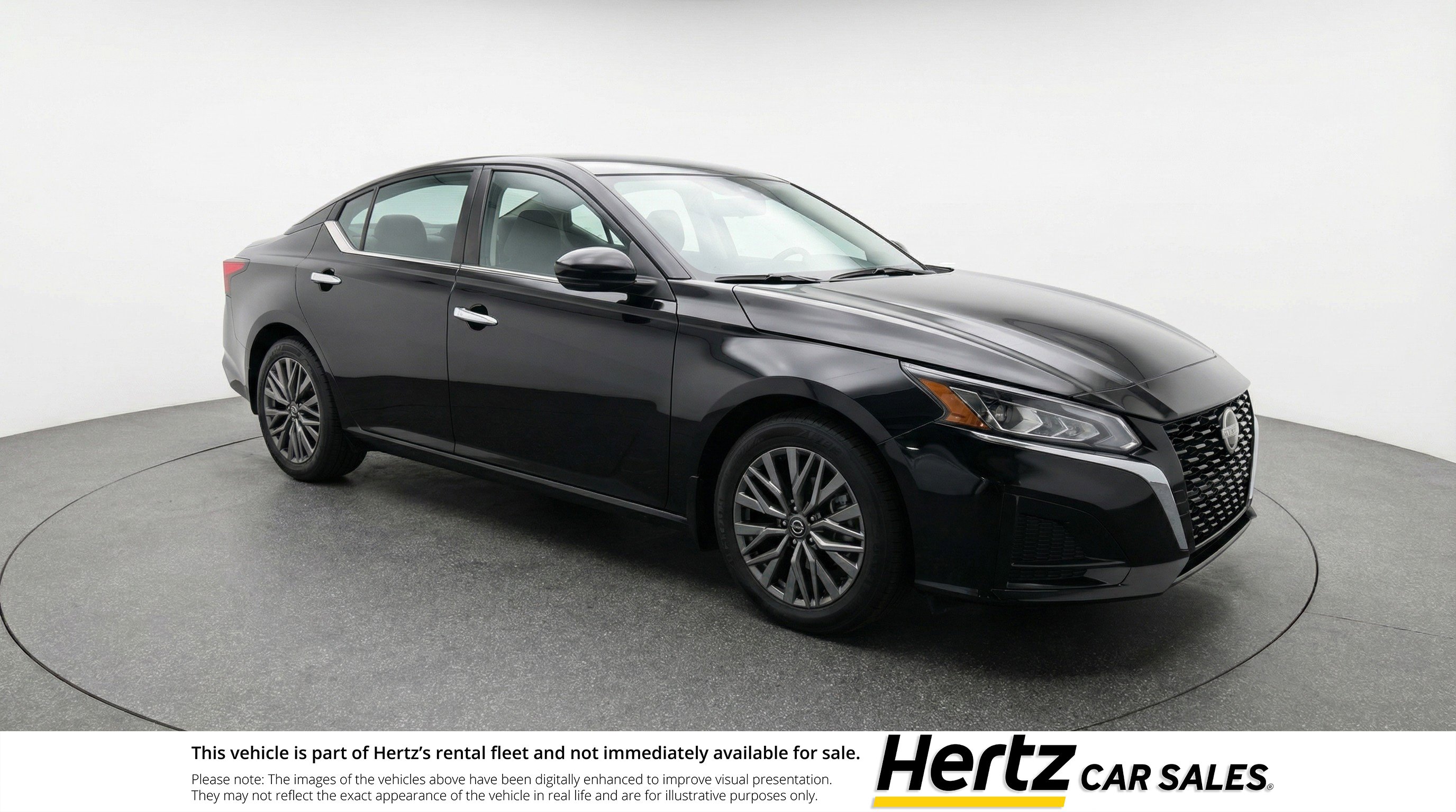 Used 2025 Nissan Altima 2.5 SV FWD image 1