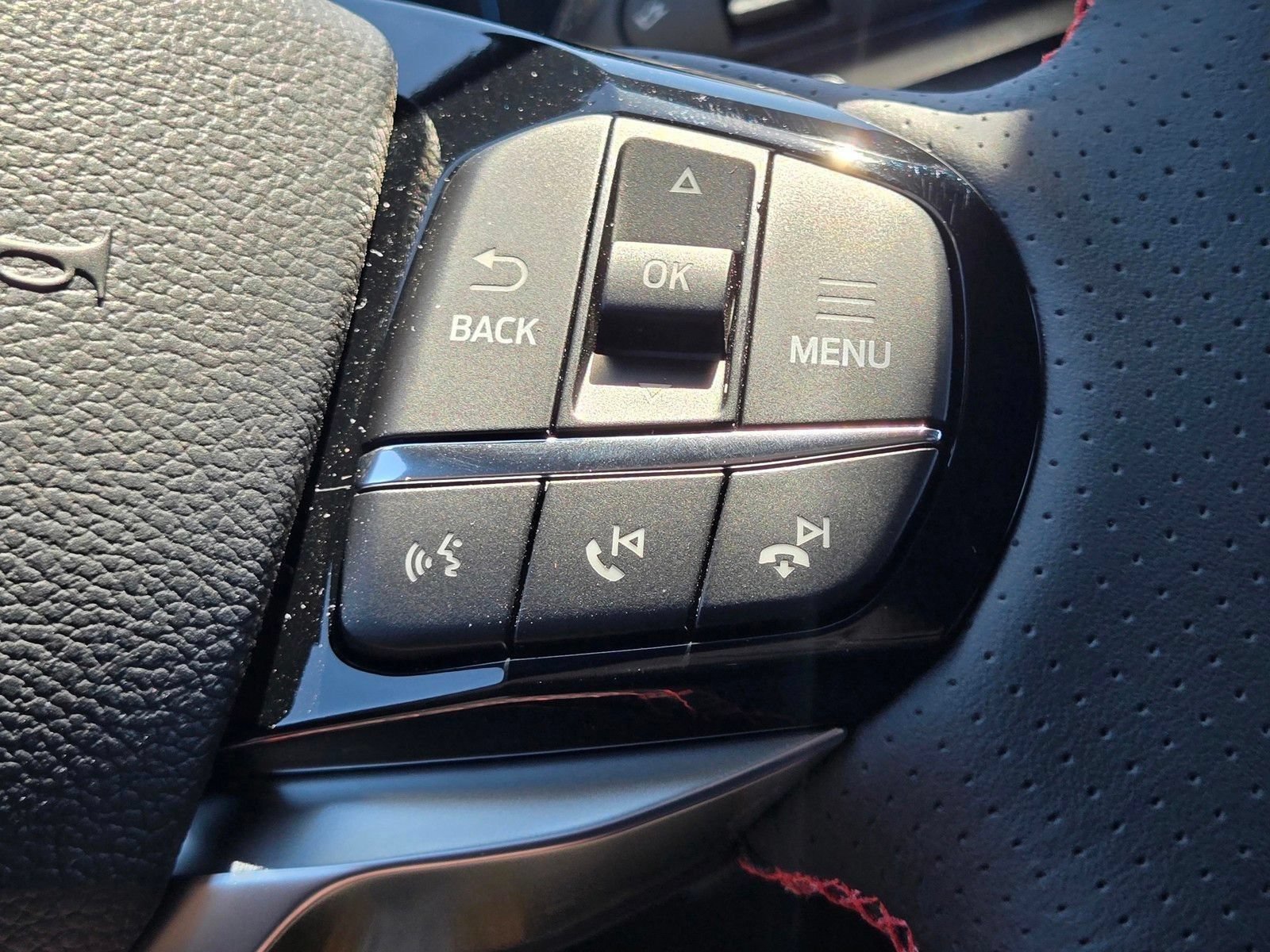 New 2026 Ford Explorer ST AWD/4WD image 23