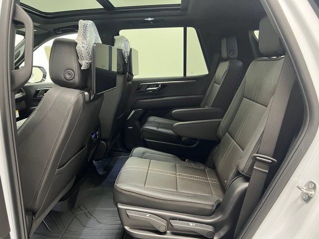 New 2026 Chevrolet Tahoe High Country AWD/4WD image 15