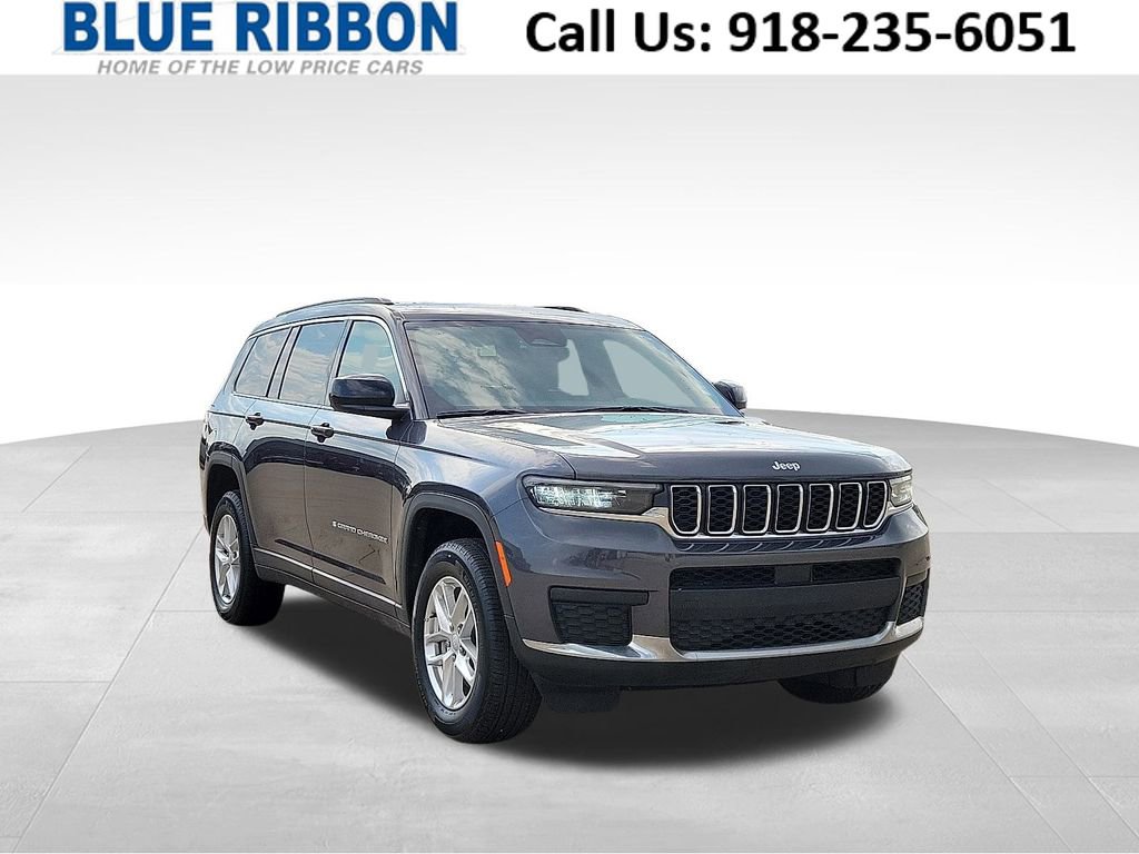 Used 2024 Jeep Grand Cherokee L Laredo image 1