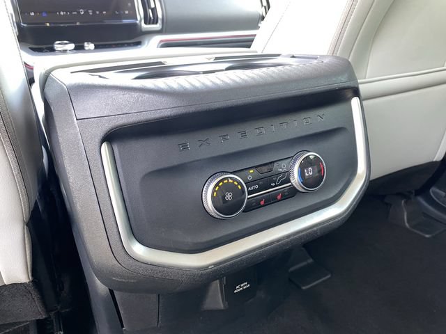 Certified 2025 Ford Expedition Max Platinum AWD/4WD image 23