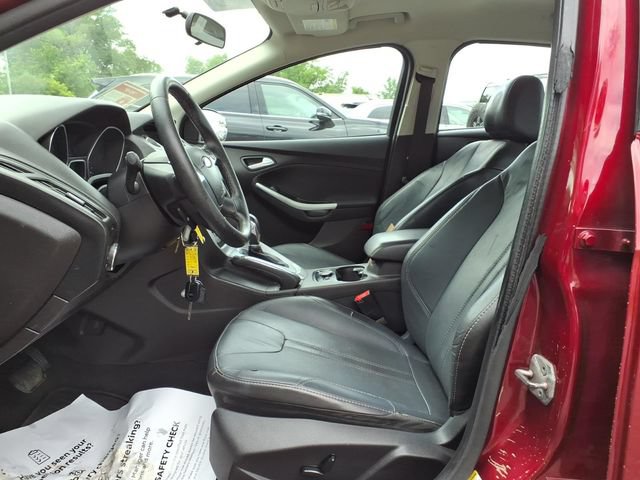 Used 2014 Ford Focus SE w/ Equipment Group 201A FWD image 13