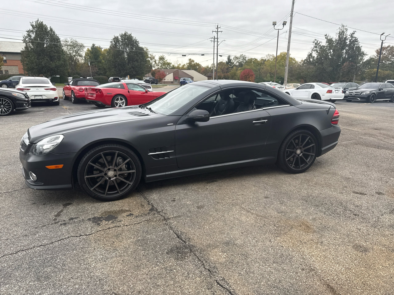 Used 2011 Mercedes-Benz SL 550 image 32