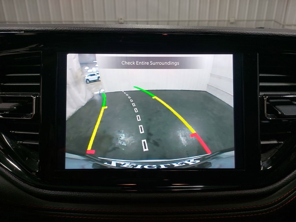 Used 2023 Dodge Durango GT image 27