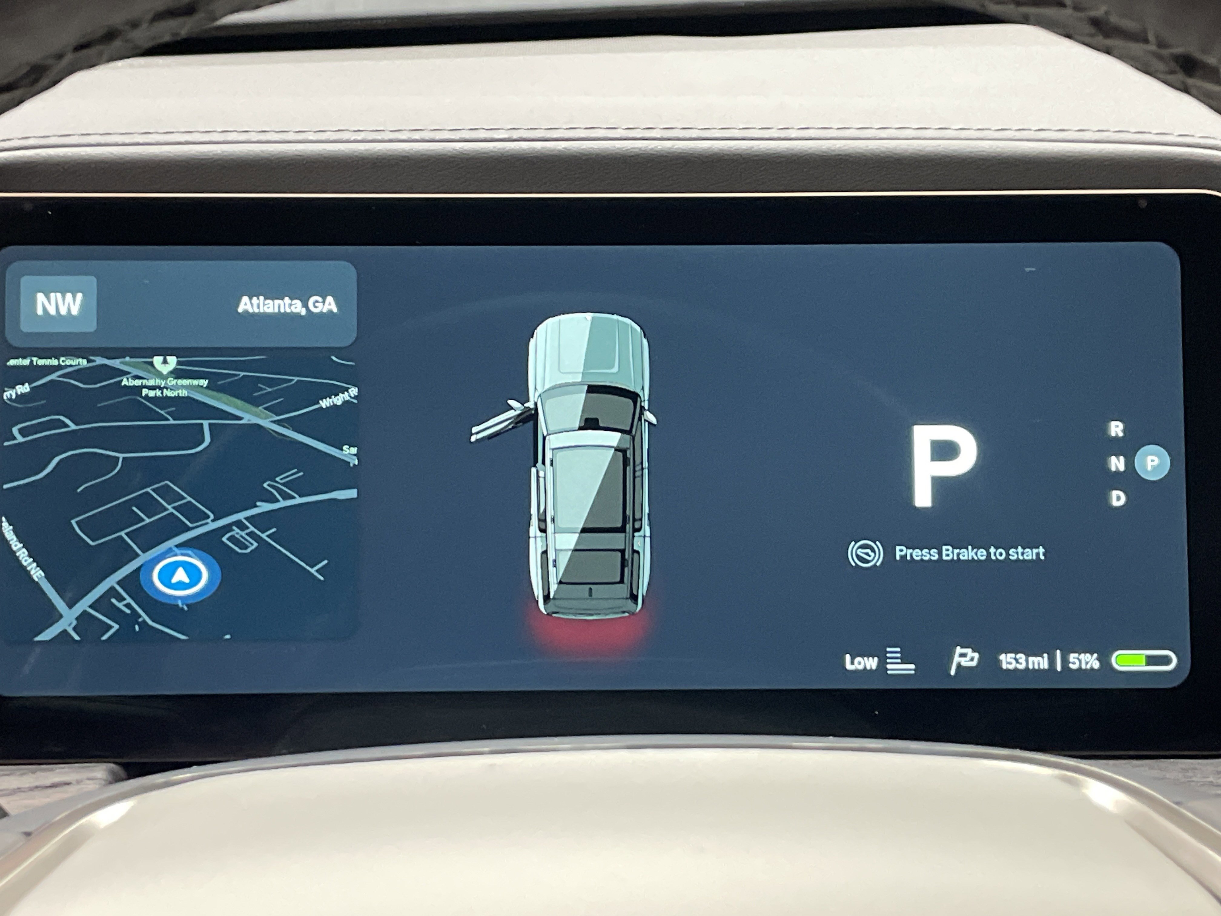 Used 2024 Rivian R1S Adventure image 21