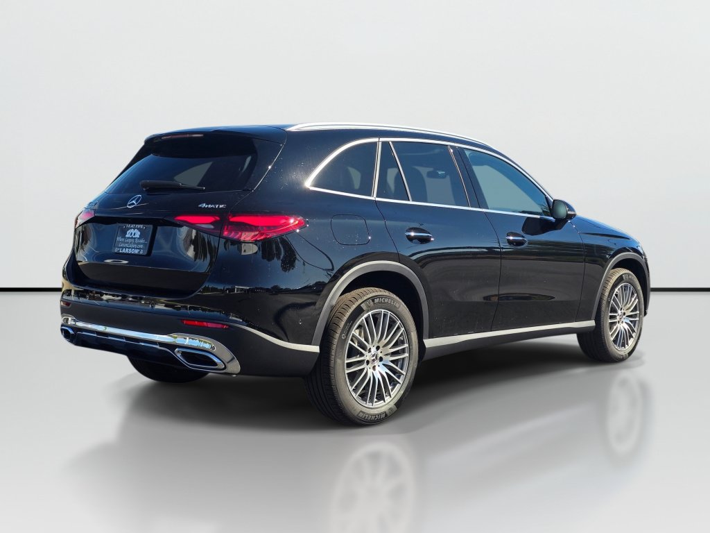 New 2027 Mercedes-Benz GLC 300 4MATIC image 5