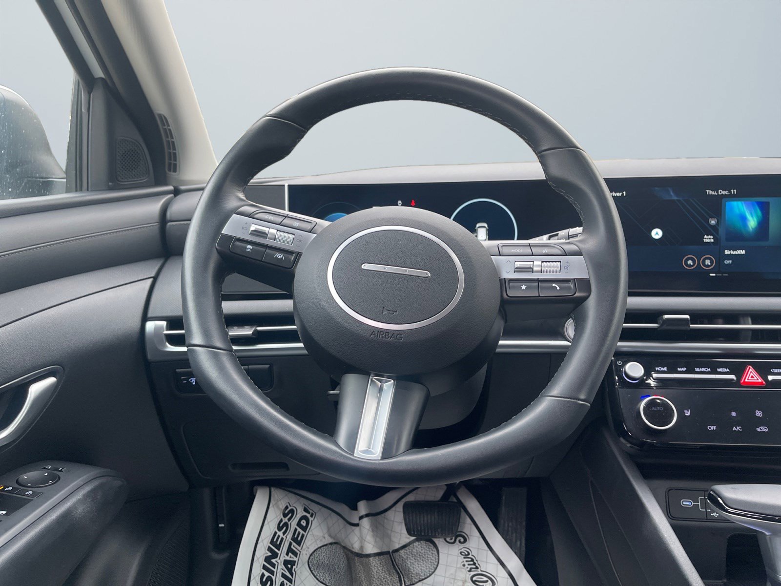 Certified 2025 Hyundai Tucson SEL image 14