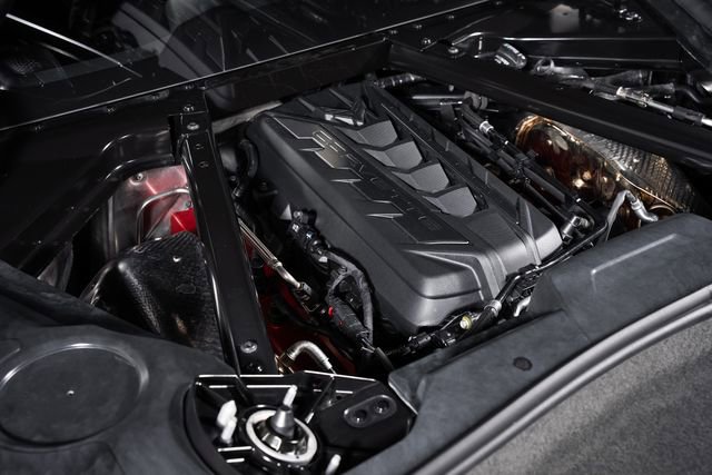 Used 2023 Chevrolet Corvette Stingray Coupe w/ Z51 Performance Package image 8