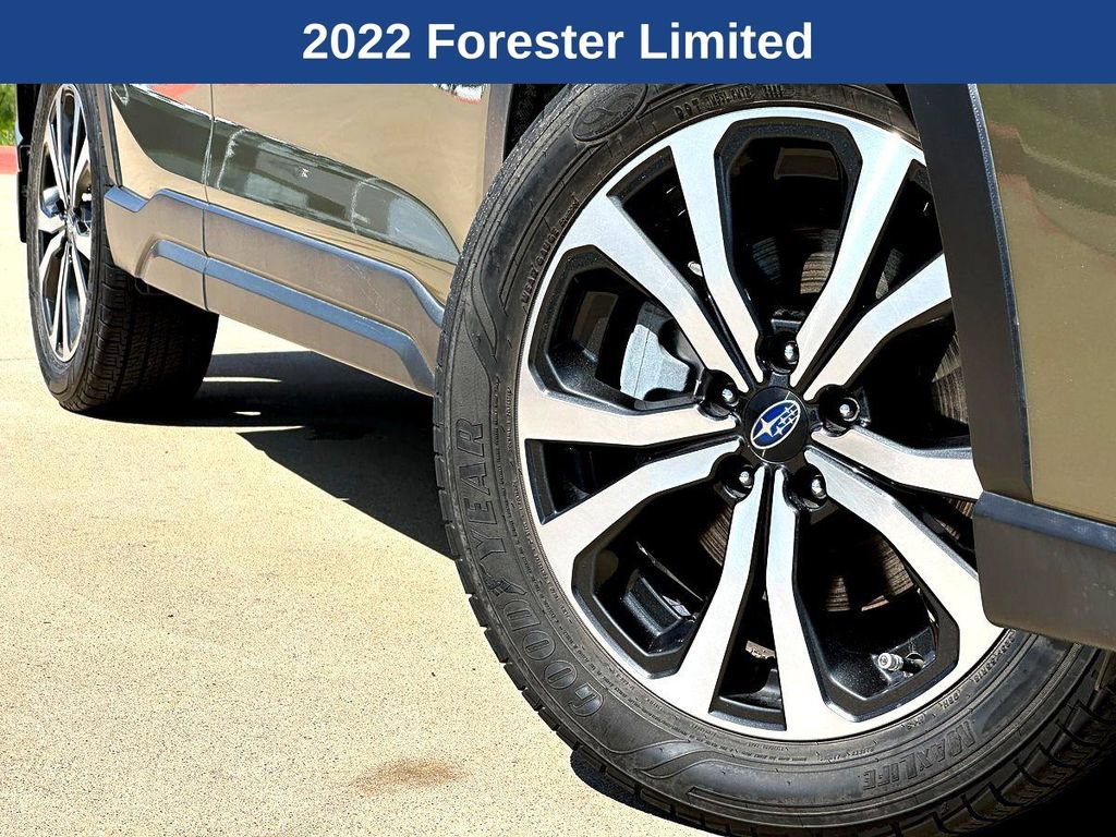 Used 2022 Subaru Forester Limited AWD/4WD image 2