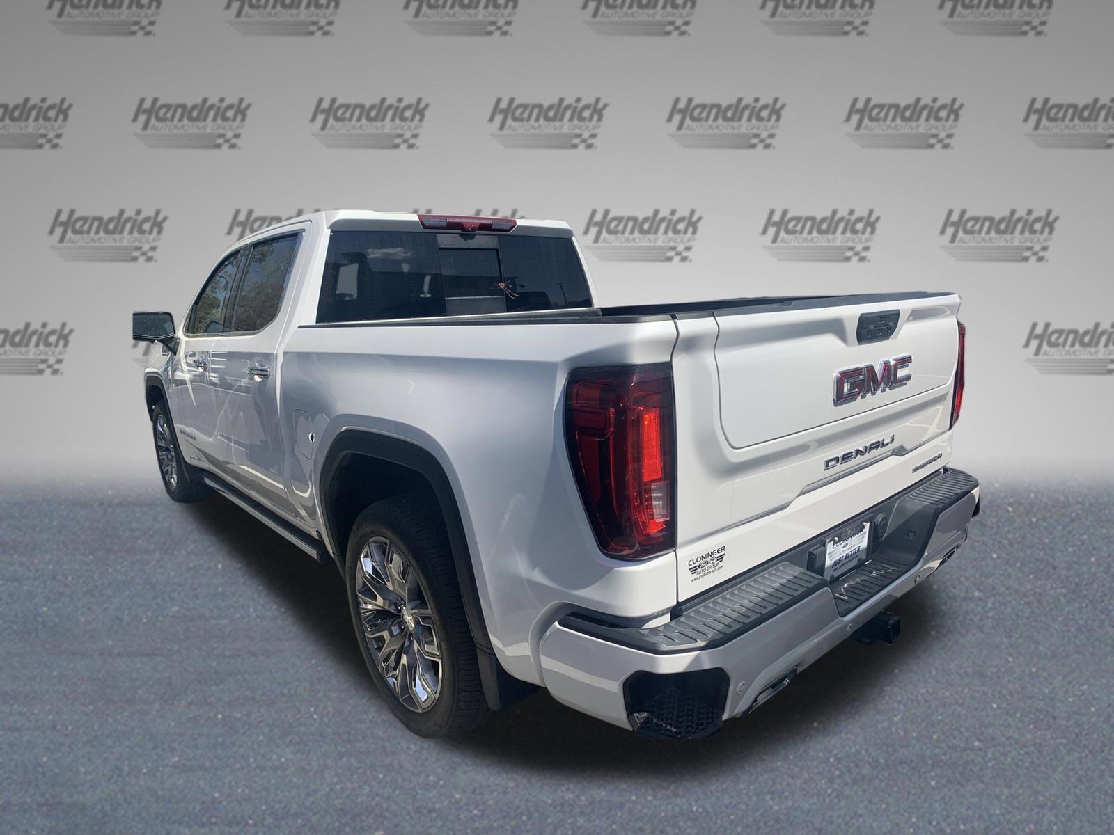 Used 2024 GMC Sierra 1500 Denali image 7