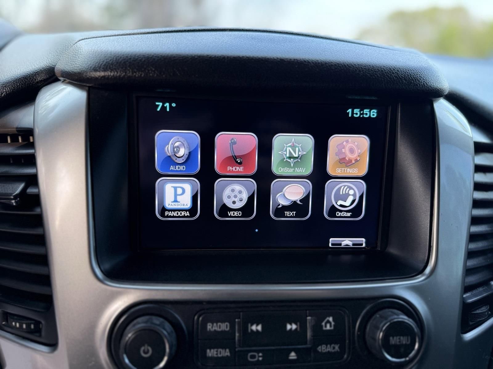 Used 2015 Chevrolet Tahoe LT image 39