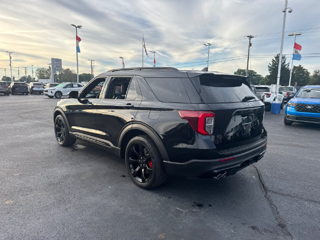 Used 2021 Ford Explorer ST w/ Equipment Group 401A AWD/4WD image 5