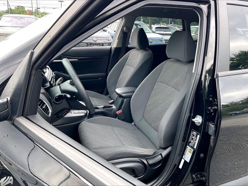 Used 2023 Kia Seltos LX AWD/4WD image 9