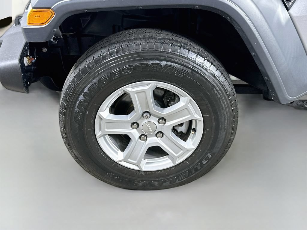 Used 2018 Jeep Wrangler Unlimited Sport S AWD/4WD image 8