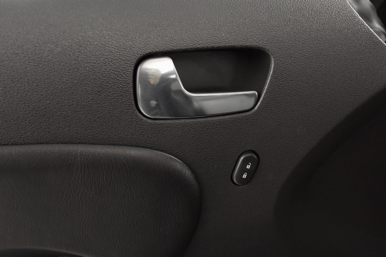 Used 2008 Saturn Sky Red Line Carbon Flash image 32