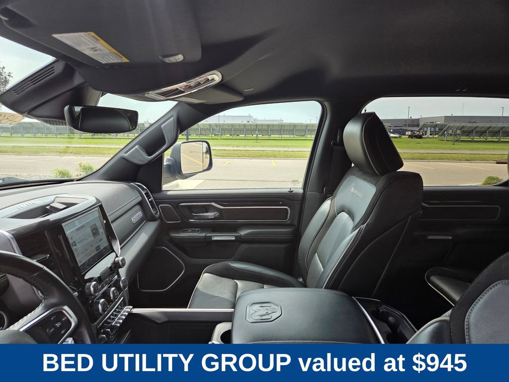 Used 2022 RAM 1500 Laramie AWD/4WD image 12