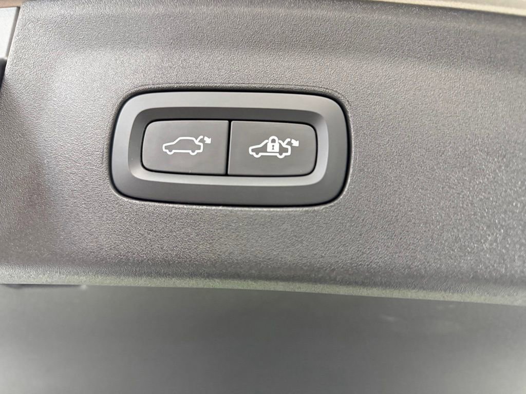 Used 2024 Polestar Polestar 2 w/ Pilot Pack image 28