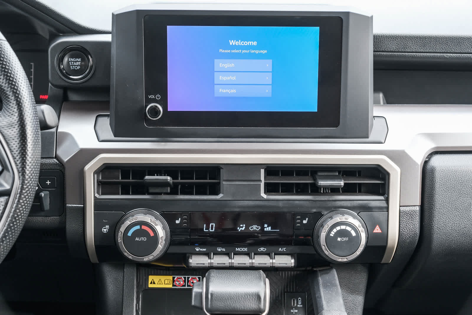 Certified 2024 Toyota Tacoma SR5 AWD/4WD image 14