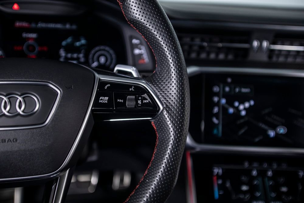 Used 2021 Audi RS 6 image 39