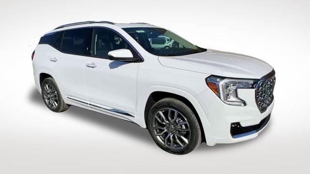 Certified 2023 GMC Terrain Denali w/ Denali Premium Package image 2