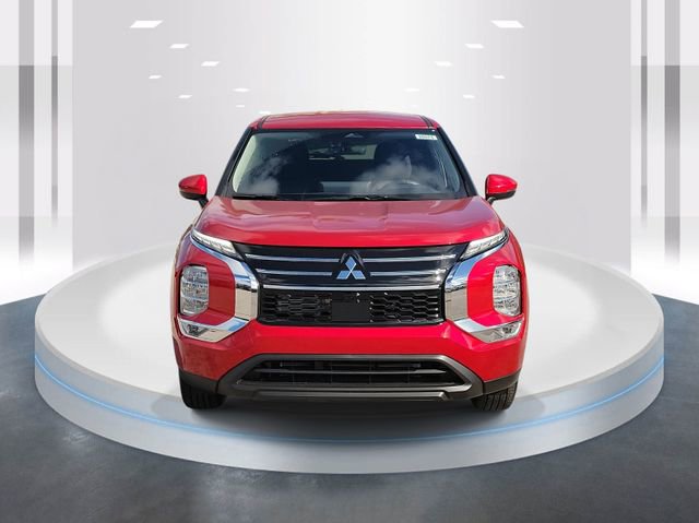 New 2026 Mitsubishi Outlander ES image 2