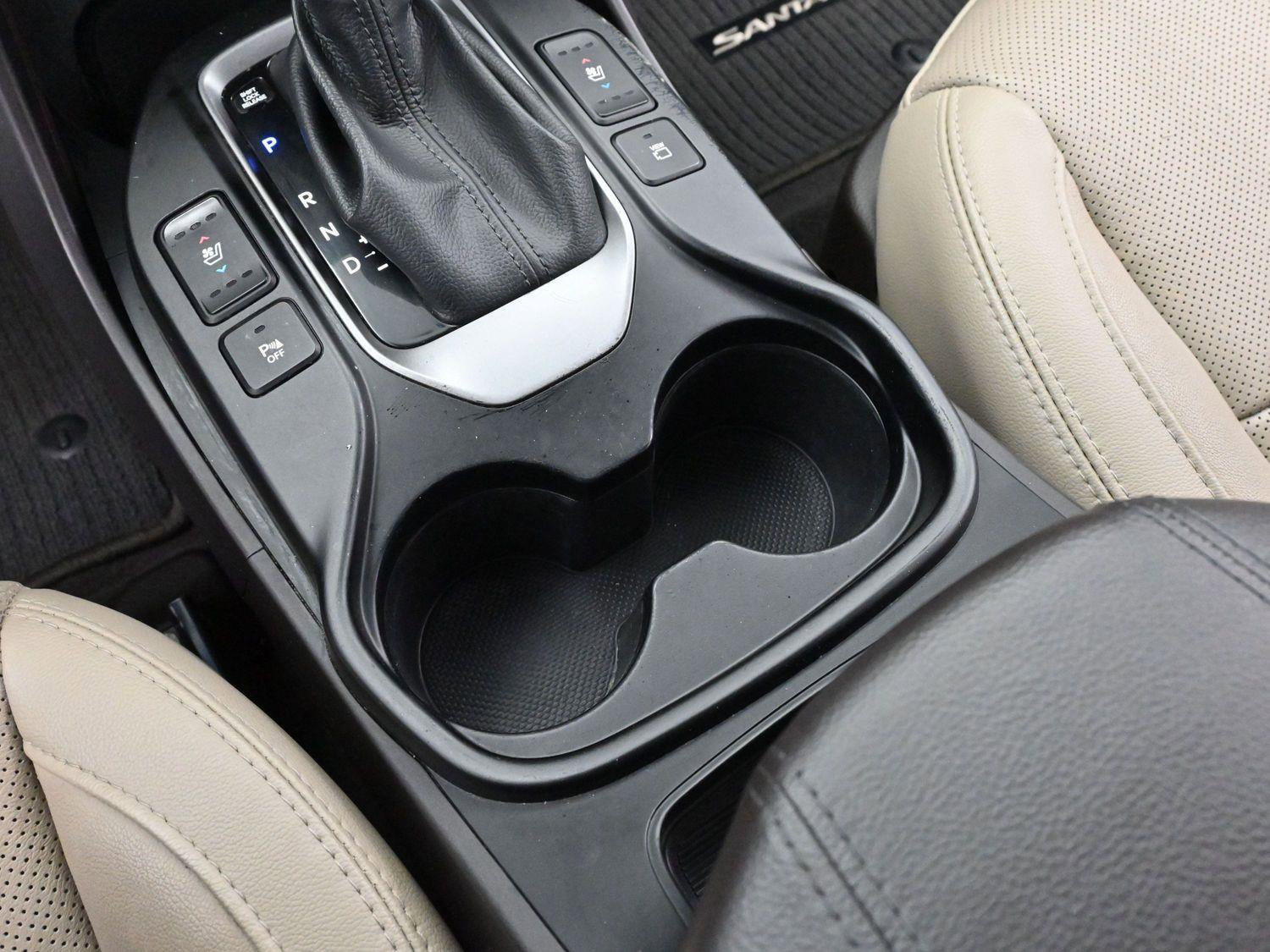 Used 2017 Hyundai Santa Fe Sport w/ 2.4L Tech Package 04 image 20