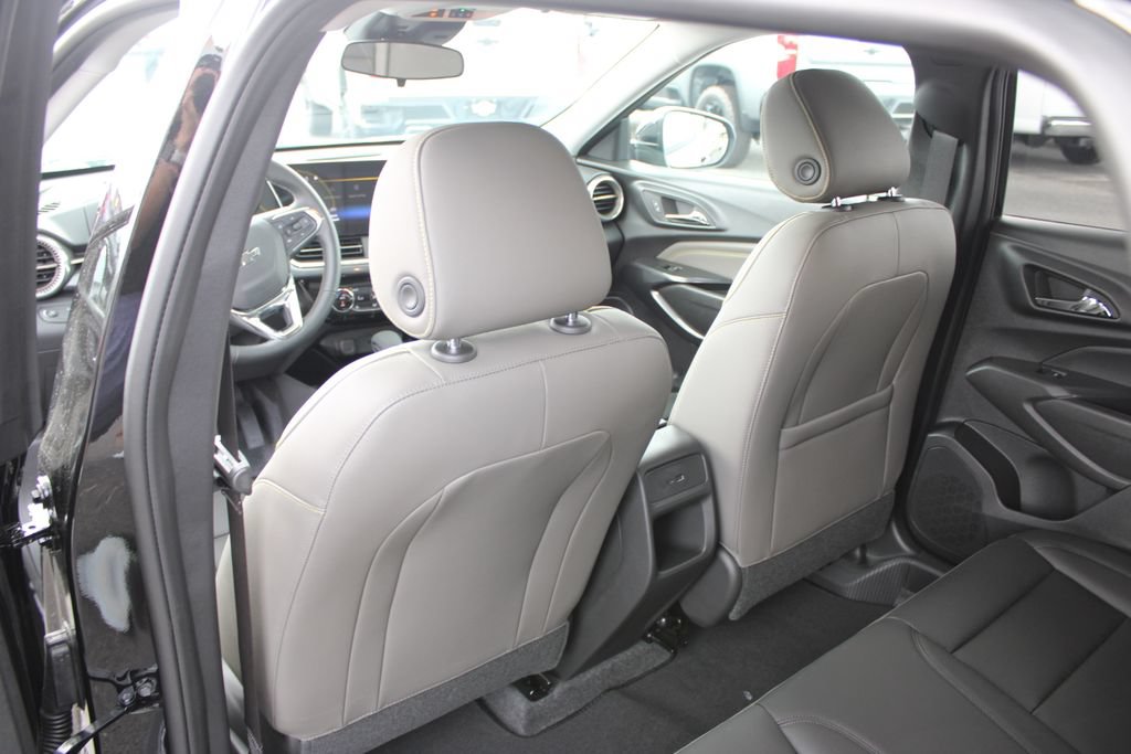New 2026 Chevrolet Trax ACTIV w/ Driver Confidence Package FWD image 27