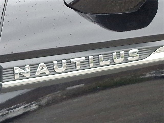 Used 2021 Lincoln Nautilus Reserve image 30