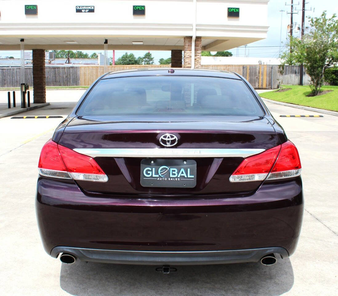 Used 2011 Toyota Avalon Limited FWD image 6