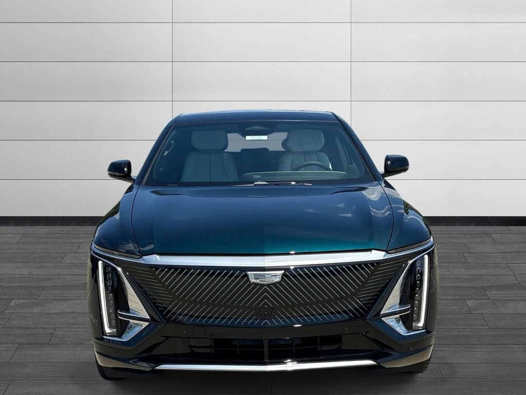 New 2026 Cadillac Lyriq Luxury AWD/4WD image 8