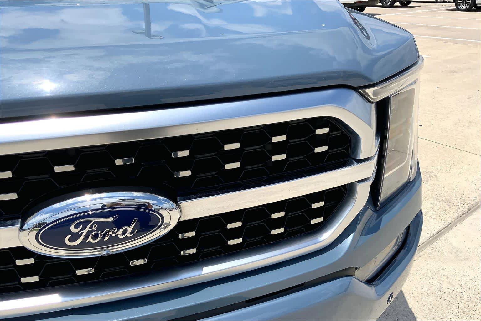 Used 2023 Ford F150 Platinum w/ Equipment Group 701A High AWD/4WD image 29