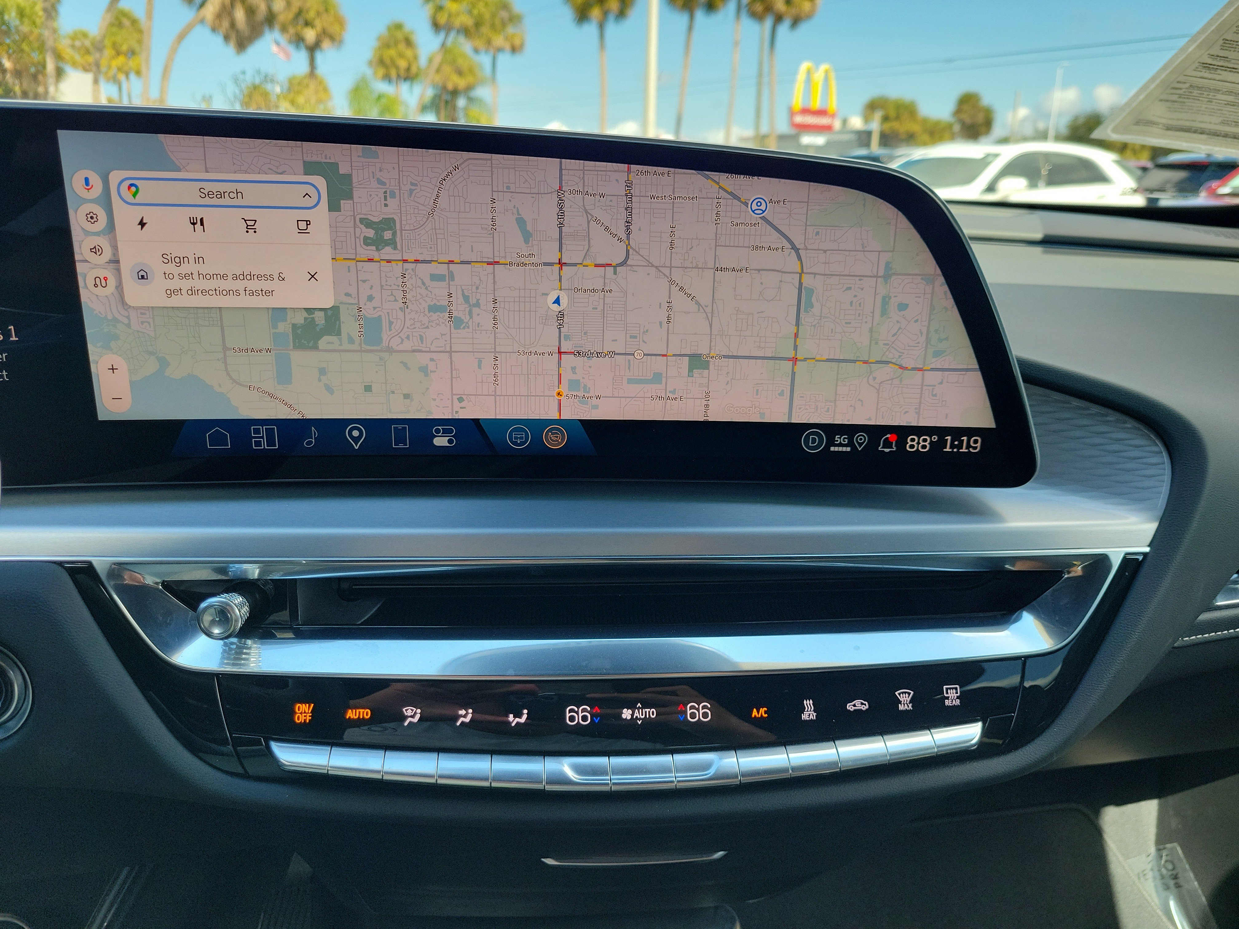 Certified 2025 Cadillac Lyriq Luxury image 20