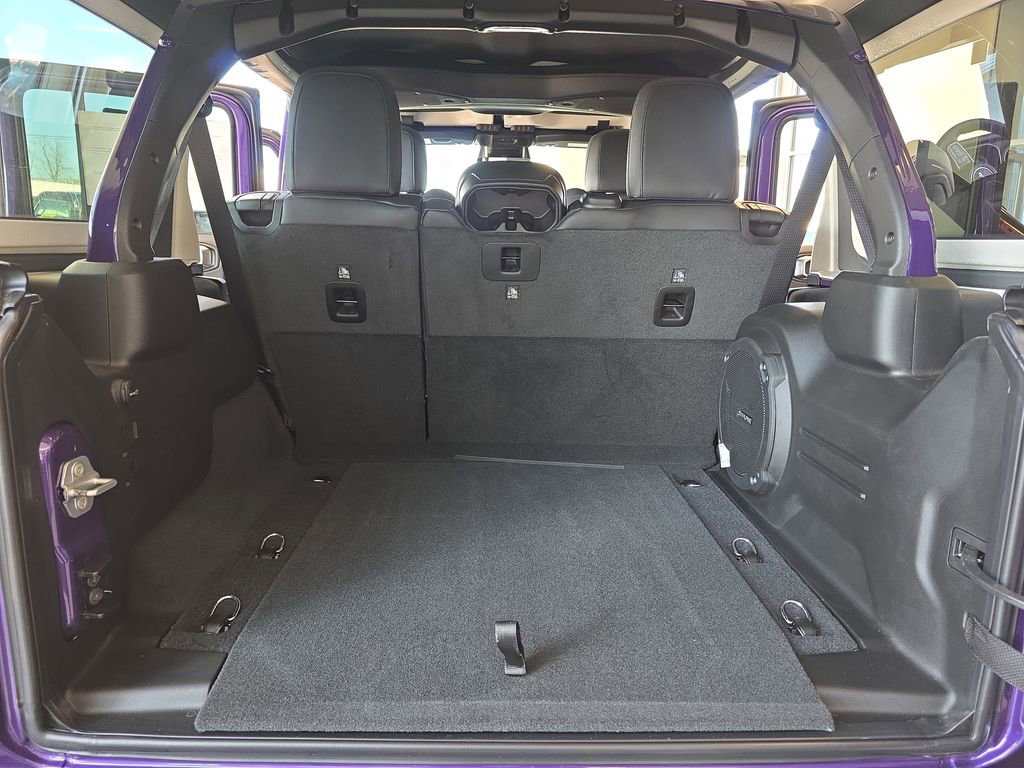 New 2026 Jeep Wrangler Unlimited Rubicon image 12